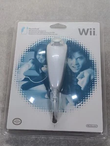 NUEVO Controlador Nunchuk Oficial Nintendo Wii Original Blanco Sellado OEM - Imagen 1 de 2