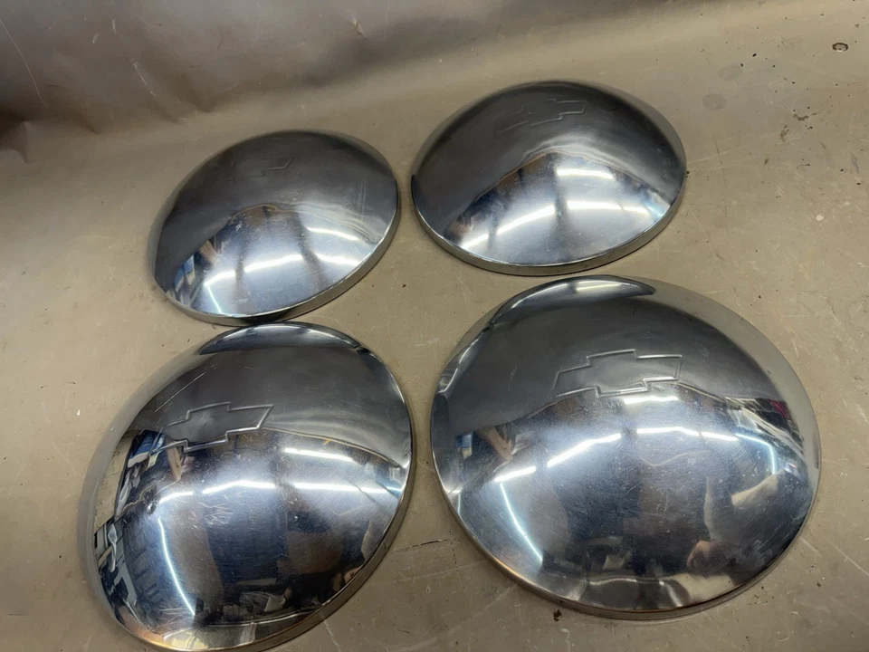 Tapacubos para plato de perro Chevy Camaro Nova Chevelle 1970-1979 cubiertas de rueda tapacubos SS OE Foto 1 de 4