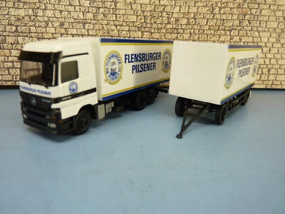 ALBEDO HO 1/87 Camion MERCEDES + REMORQUE BIERE "FLENSBURGER PILSENER" - Photo 1/4