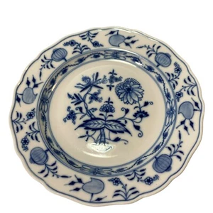 Meissen Porcelain Blue Onion Dinner Plate 9-3/4" Germany-Crosses & Swords - Picture 1 of 8