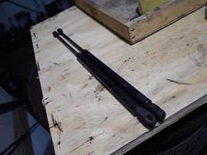 Jaguar S-Type Bonnet Struts. Sold as a pair. Strong. Genuine. 2003-2008 Facelift - Picture 1 of 2