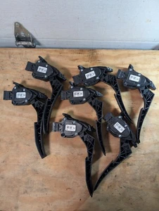 General Motors GM Genuine Parts 13252702 Accelerator Pedal with Position Sensor - Picture 1 of 10