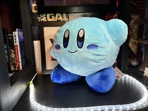 Peluche giocattolo Kirby of the Stars 16"" peluche blu Nintendo con etichette Giappone importazione in perfette condizioni + - Foto 1 di 9