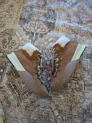 NUEVAS Botas Mujer Talla 9.5, Sorel Out N About III Conquest MARRÓN CAMEL IMPERMEABLES  Foto 1 de 4