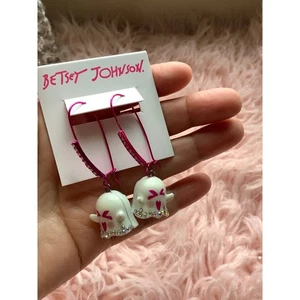 New with tag 🏷️ Betsey Johnson earrings ghost 👻  - Picture 1 of 7