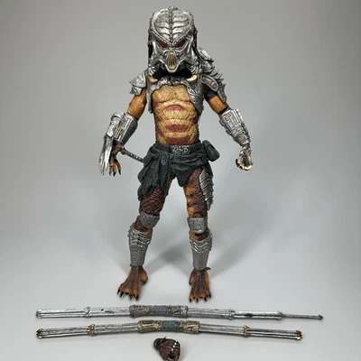 NECA Cracked Tusk Predator 8" Action Figure with Accessories and Extra Hand 2015 - Image 1 of 4