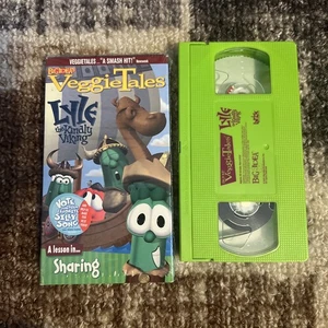VeggieTales - Lyle the Kindly Viking (VHS, 2001) Buy 2 Get 1 Free - Picture 1 of 2