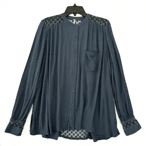 Free People The Best Blouse Womens Size Medium Blue Button Up Tunic Crochet Lace - Picture 1 of 13
