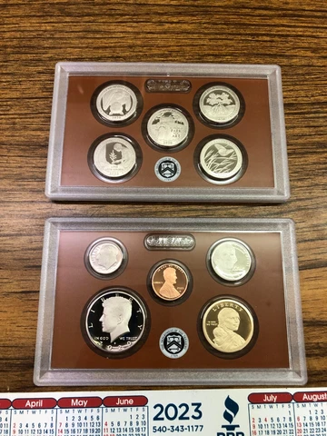 2020 US Mint 10 PC Clad Coin Proof Set NO W MINT NICKEL Cover