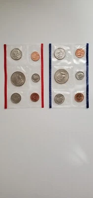 The 1995 United States Mint Uncirculated Coin Set - Image 1 of 4