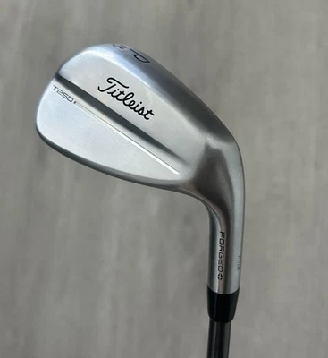 Titleist '25 T250 Forged 43* PITCHING WEDGE MMT Regular Flex Graphite RH - Image 1 of 4