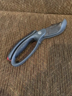 Pampered Chef Salad Chopper Scissors-Item #2582-Gray/Black-8.75” - Image 1 of 4