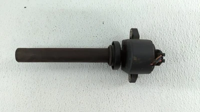 Isuzu Trooper Ignition Coil Igniter Pack H576G - Image 1 of 4