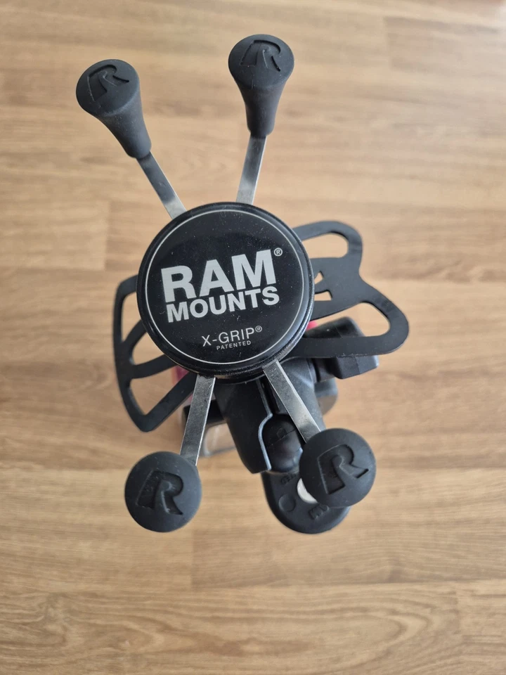 RAM Mounts X-Grip Handyhalterung Aprilia RSV Mille '01 - '03 - Bild 1 von 3