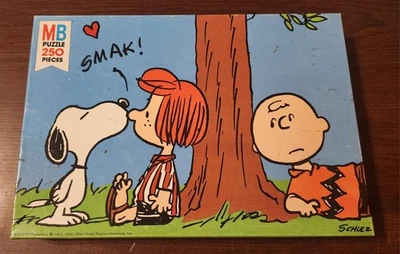 VTG Milton Bradley Peanuts Jigsaw Puzzle Charlie Brown Snoopy 250 Pcs Incomplete - Image 1 of 4