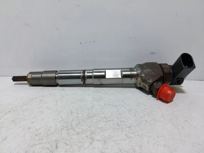 2015 AUDI A4 2.0 TDI DIESEL INJECTOR 04L130277AE - Imagem 1 de 4