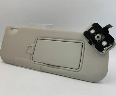 Jaguar XE 2017-2019 parasol para pasajeros gris iluminación OEM E02B28037 Foto 1 de 4