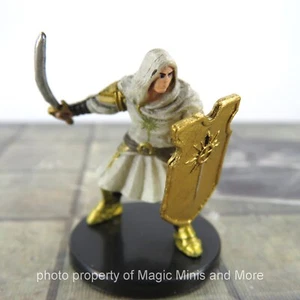 Ruins of Lastwall ~ LASTWALL SOLDIER #7 Pathfinder Battles miniature D&D fighter - Picture 1 of 3