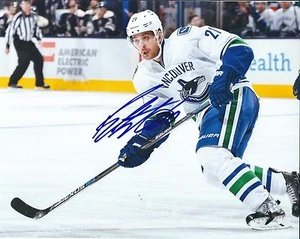 Signed 8x10 BRANDON SUTTER Vancouver Canucks Photo - COA - Picture 1 of 1