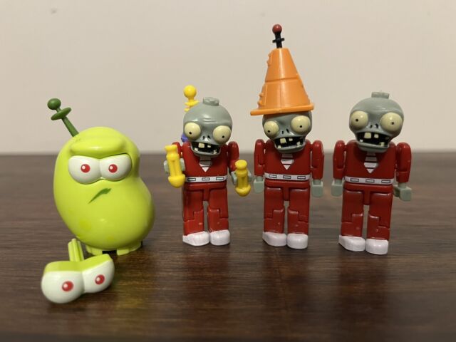 Plants vs. Zombies brings the turf war to K'NEX