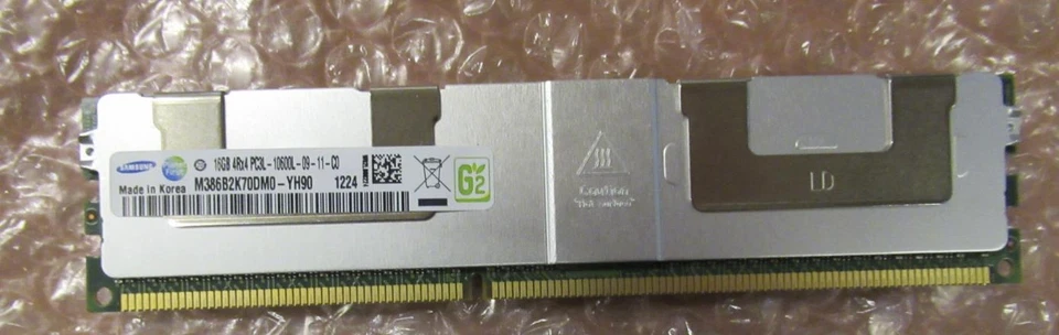 Fujitsu Original 16GB (1x16GB) 4Rx4 DDR3-1333 LR ECC S26361-F3698-E616 Memory - Image 1 of 1