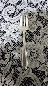 VINTAGE FRANKREICH 🇫🇷 HERGESTELLT VERSILBERT EUORPEAN STIL GEBÄCK ESSGABEL 🥧🍰 - Bild 1 von 11