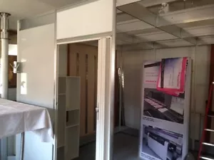 Trennwand, Raumteiler, Trockenbauwand, Octanorm Wandsystem - auch mit Türe - Bild 1 von 1