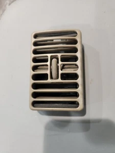 Jeep TJ Wrangler Khaki Outer Dash Heater AC Vents 2003 2004 2005 2006 149963 - Picture 1 of 2