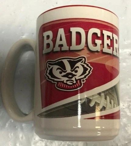 Wisconsin Badgers 15oz 2 Tone Sublimated Coffee Mug Cover