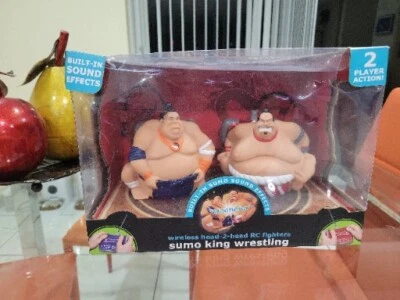 Sumo King Wrestling, The Black Series Wireless Head-2-head R/C luchadores Foto 1 de 4
