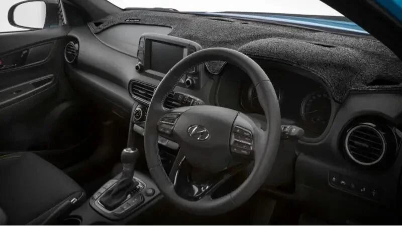 Подлинный коврик для приборной панели Hyundai Kona Highlander & EV с HUD 2017-2022 - Изображение 1 из 1