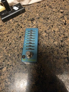 Ammoon EQ7 Mini T-cube Series Equalizer Guitar Pedal - Picture 1 of 2