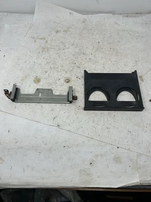 Toyota Pickup 4Runner 1990-1995 OEM tablero central portavasos Foto 1 de 4