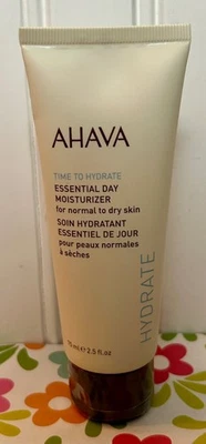 CREMA HIDRATANTE DE DÍA AHAVA ESSENTIAL 2,5 OZ CARA SELLADA TIEMPO PARA HIDRATARSE Foto 1 de 2