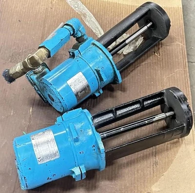 Bomba de refrigerante FUJI VKP085A y motor MLP6075C - 2 disponibles Foto 1 de 4