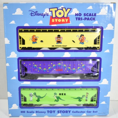 Vintage 1996 DISNEY'S TOY STORY HO SCALE COLLECTOR Tri-Pack CAR SET New ALIENS - Imagem 1 de 4