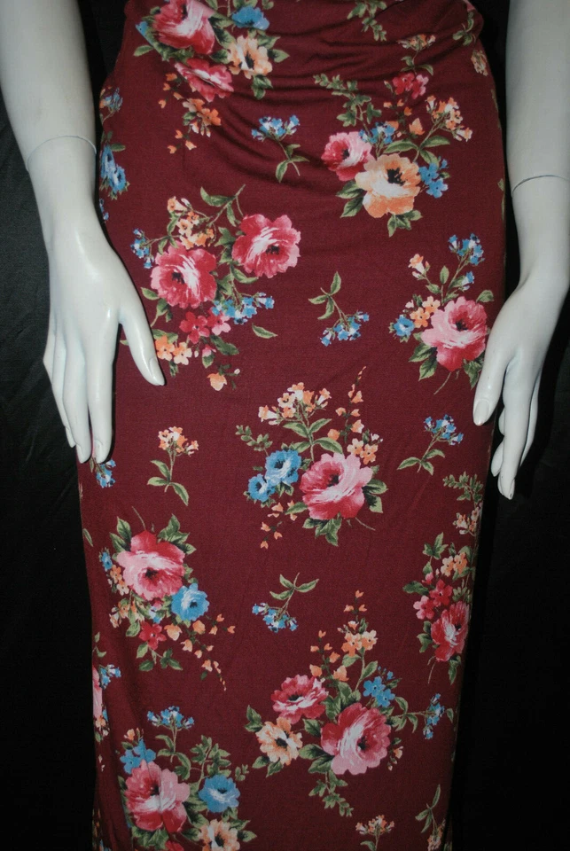 Hermosa tela de punto elástica de rayón floral granate/rosa/aqua/verde 9 oz Foto 1 de 4