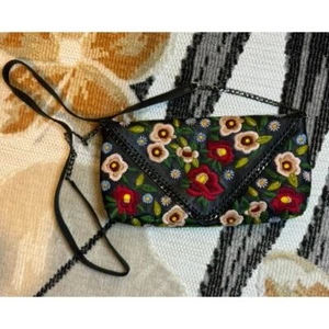 Mary Frances embroidered floral black Crossbody purse - Picture 1 of 9
