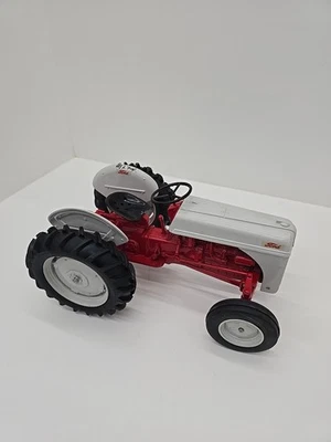 Tractor Ford 8N escala 1/8 James Ertl firmado modelo de granja juguete Foto 1 de 4