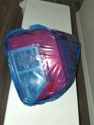 Ford Explorer 2020-2023 luz trasera de pasajero derecha halógena/led OEM LB5B13404 Foto 1 de 3