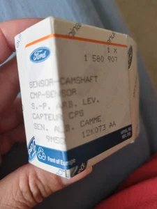 BN Ford Camshaft Sensor 1580907 - Picture 1 of 3