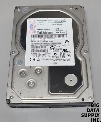 Disco duro SAS Hitachi/IBM, HUS7230ALS640 3 TB 3,5” 7200 RPM 6 GB/s, P/N 0B26318 Foto 1 de 4