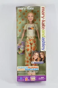 VINTAGE 'RARE' MARY-KATE AND ASHLEY 2002 FASHION PAJAMAS WITH MARY-KATE - Picture 1 of 7