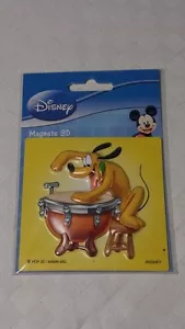 Magnetico calamita WALT DISNEY magnete 3D Mickey Mouse Pluto musicante tamburo - Foto 1 di 1