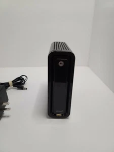 Motorola SURFboard SB6121 Cable Modem - Picture 1 of 4