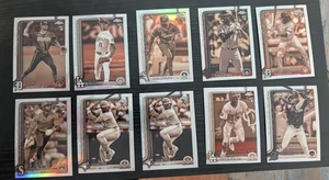 Lote de tarjetas de novato Topps 2025 cromadas sepia (12) - Roki Sasak + otras lo último (RC) - Imagen 1 de 2