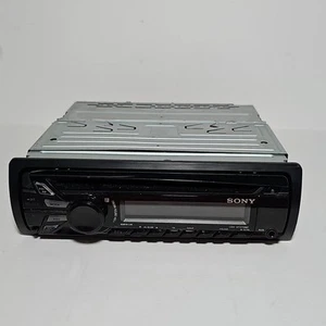 Sony CDX-GT270MP reproductor de CD/MP3 en tablero receptor estéreo para automóvil - Imagen 1 de 5