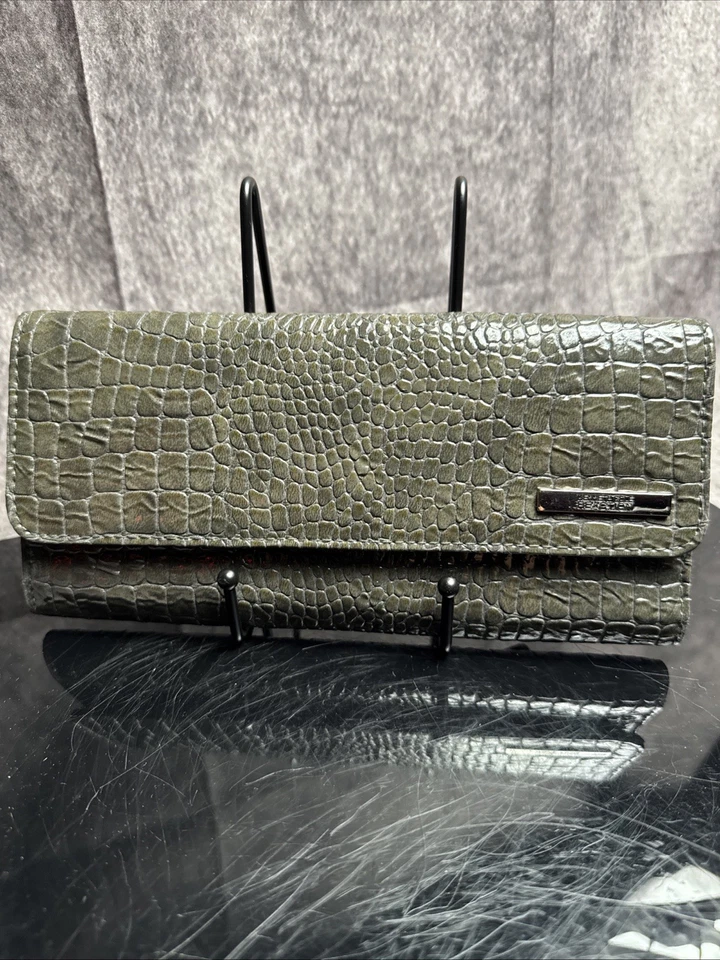 Cartera Kenneth Reacción Cierre Magnético Excelente Estado Forro Polkadot. Foto 1 de 4