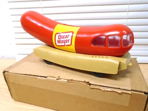 Vintage Oscar Mayer “Weinermobile" Coin Bank - Wiener Mobile Hot Dog Plastic 12" - Picture 1 of 9