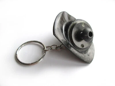Keyring from Honda RA107 BAR Genuine Original F1 Carbon Fiber Part Cover Cap Fix - Image 1 of 4